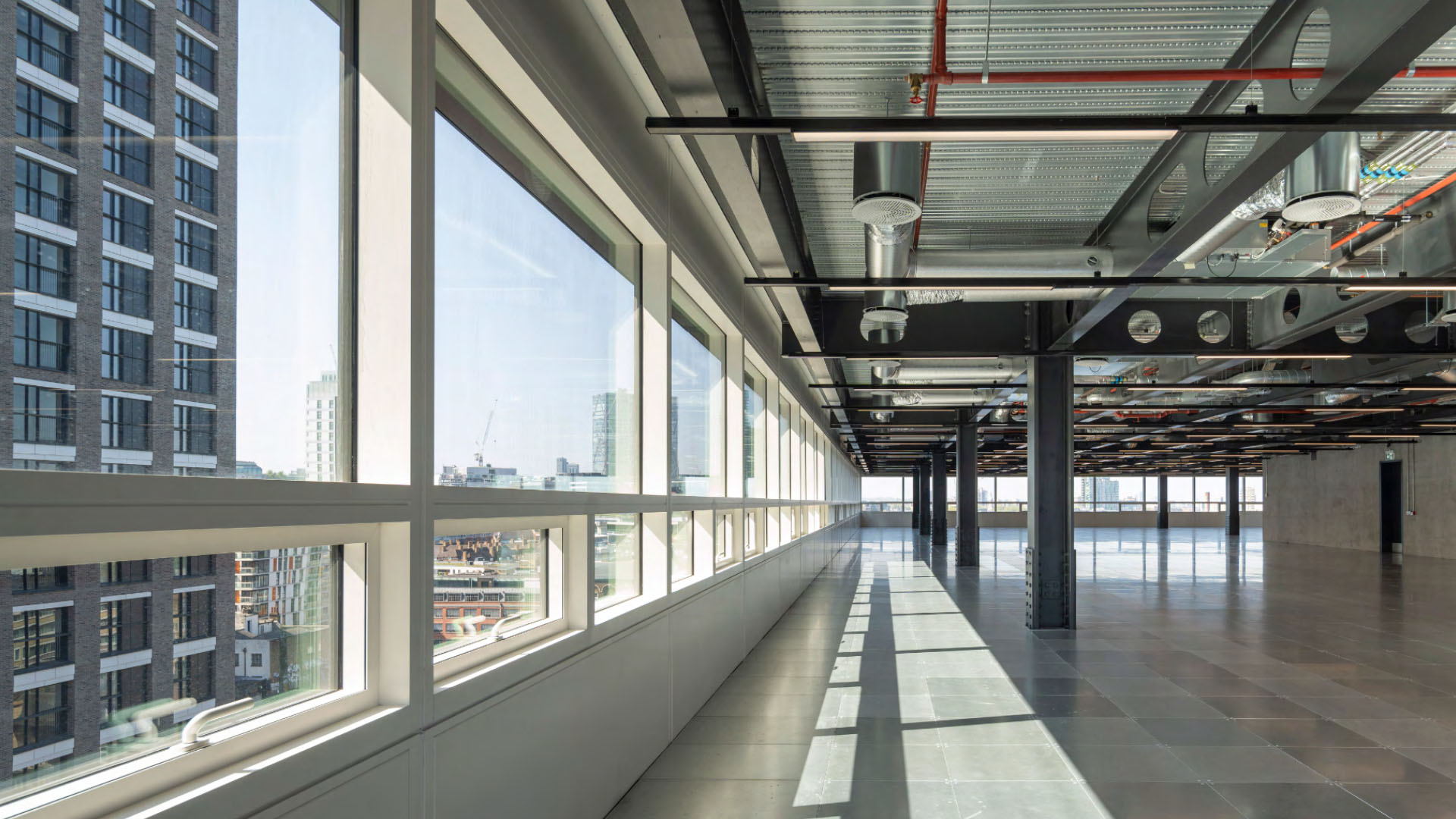 Contemporary residential building